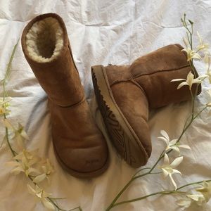 UGG Classic Chesnut